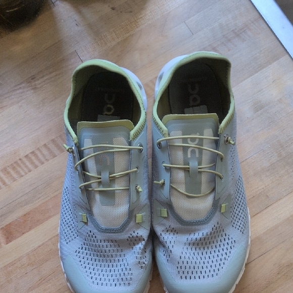 On Running Olive and Gray Sneakers - Picture 8 of 9